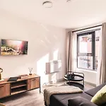 Fabulous 1 Bed Apartment In Liverpool Centre